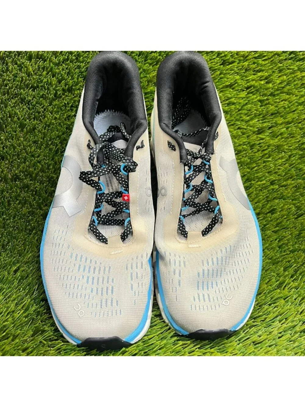 On Cloudmonster 2 Womens Size 7.5 Cream Blue Athletic Running Shoes Sneakers